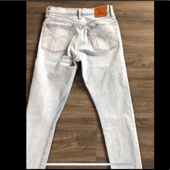 Levi’s 501 Jeans Sz 26 - Picture 2 of 8